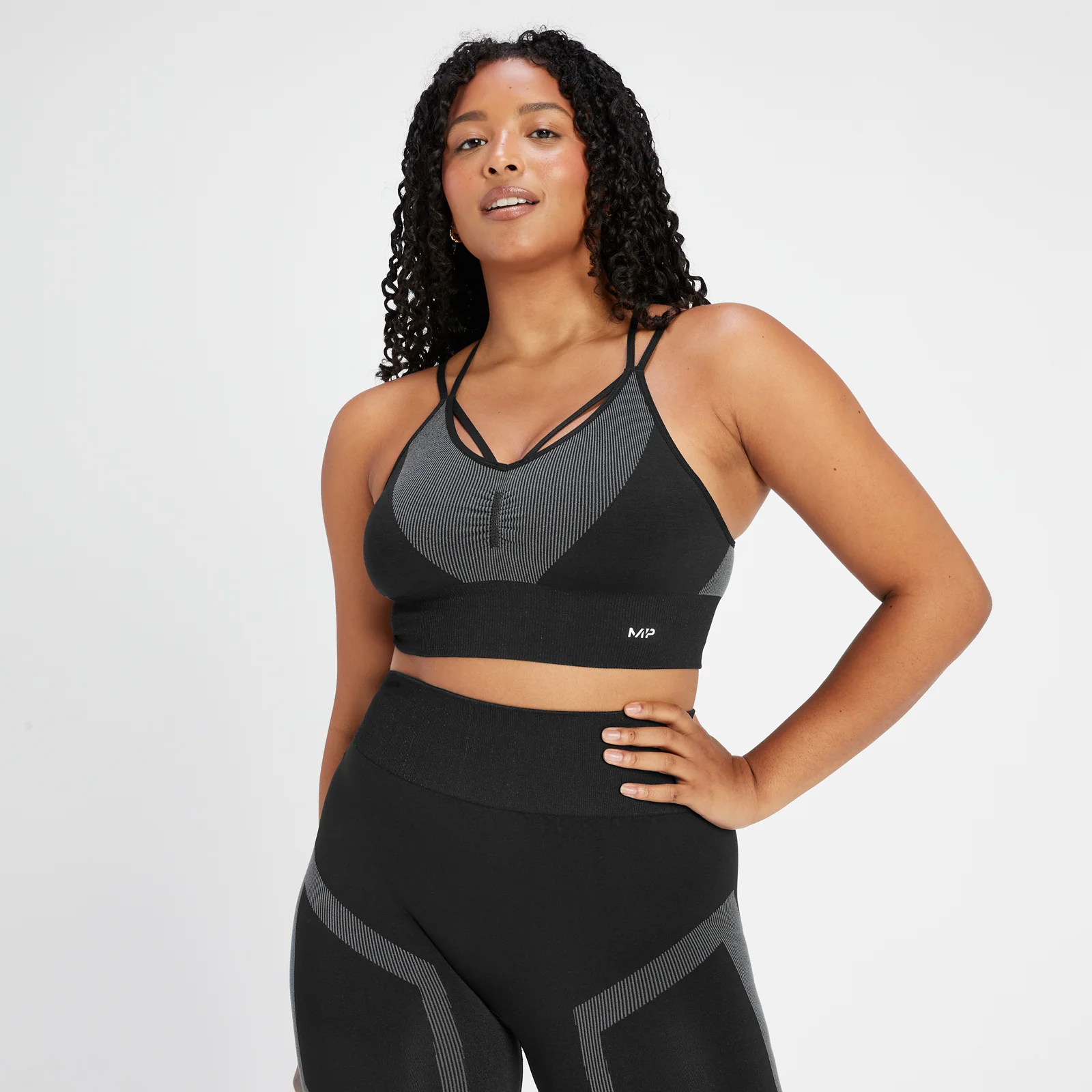 MP Women's Impact Scrunch Seamless Sports Bra - Black - S Image 1