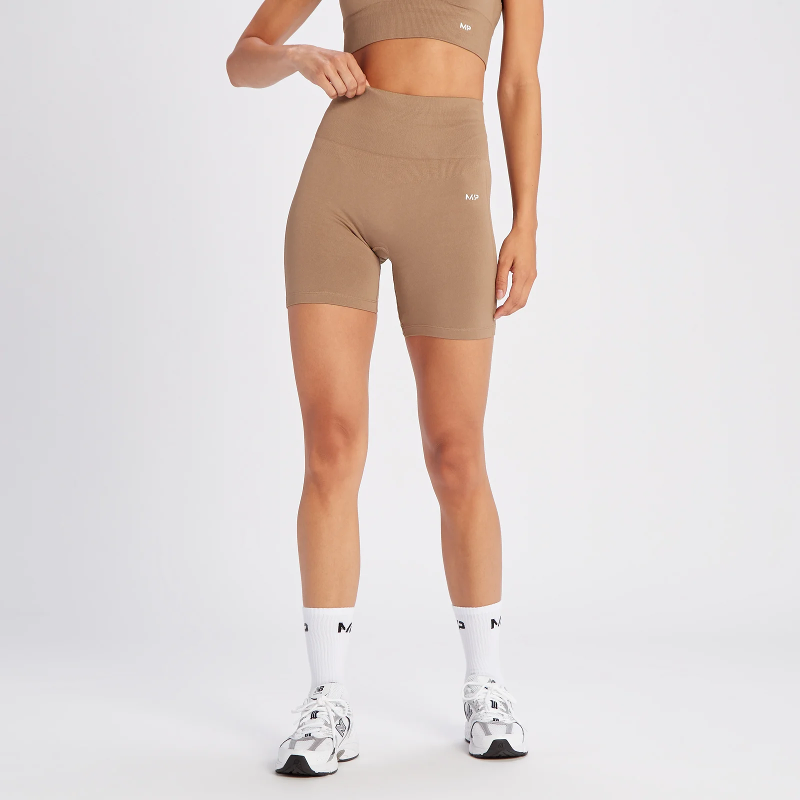 MP Women's Shape Seamless Cycling Shorts - Toffee - M Image 1