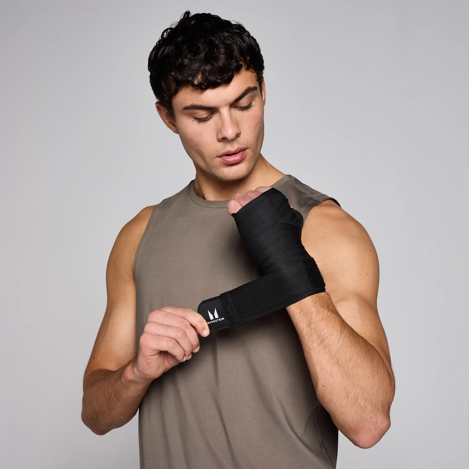 Myprotein Hand Wraps - Black Image 1