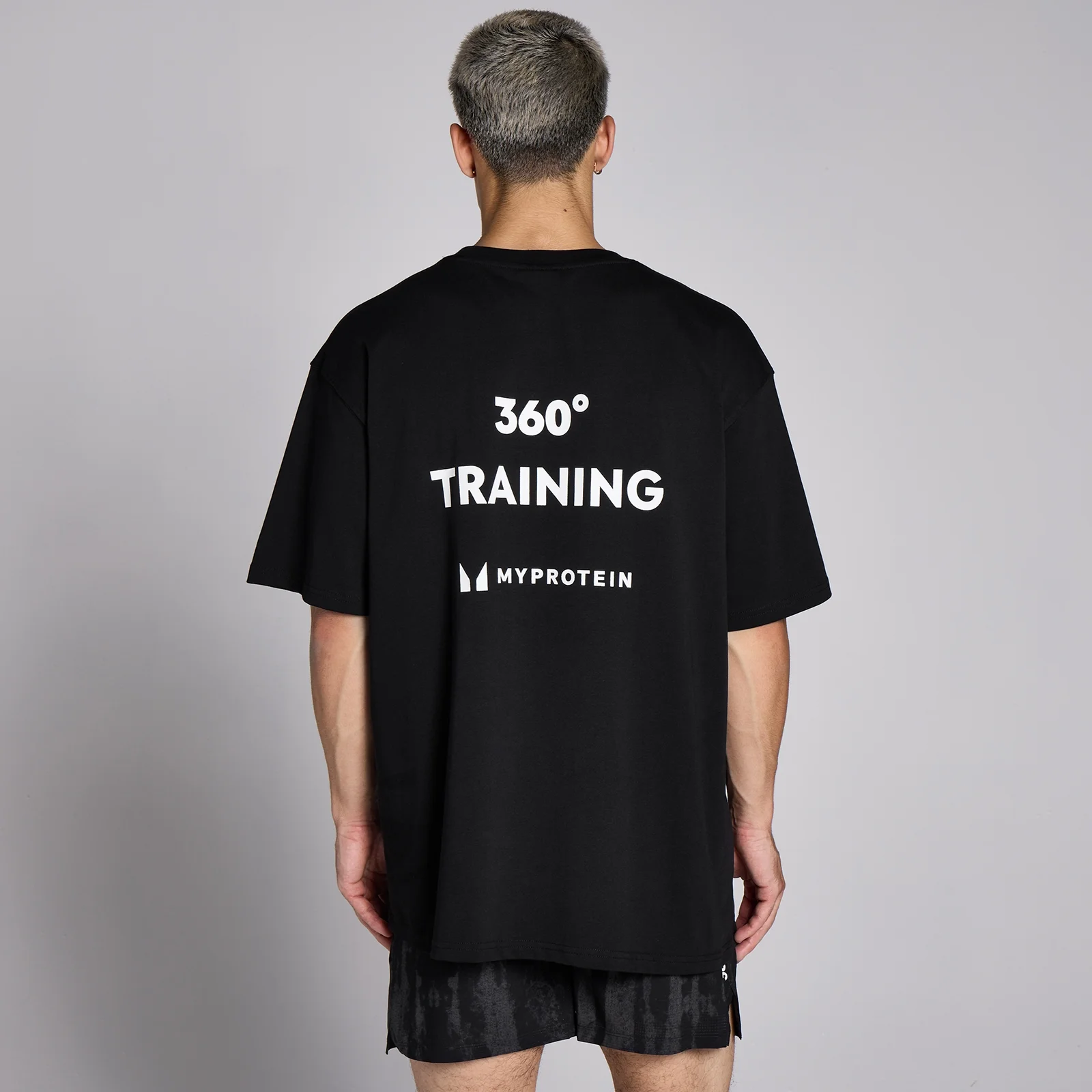 MP Tempo Graphic T-Shirt - Black - L-XL Image 1