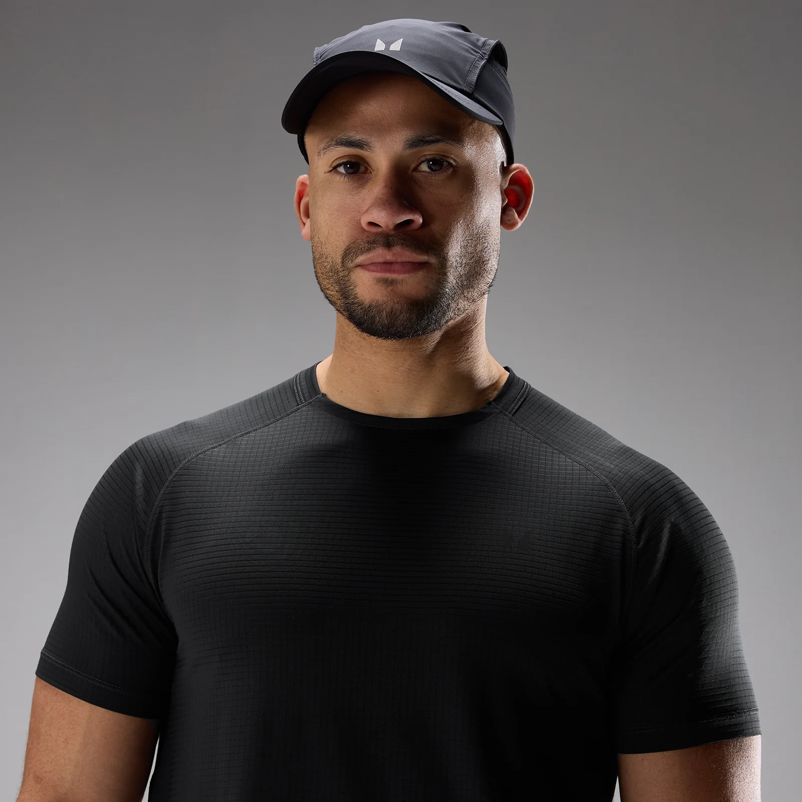 MP Men's Training Ultra Gridded T-Shirt - Black - M Image 4