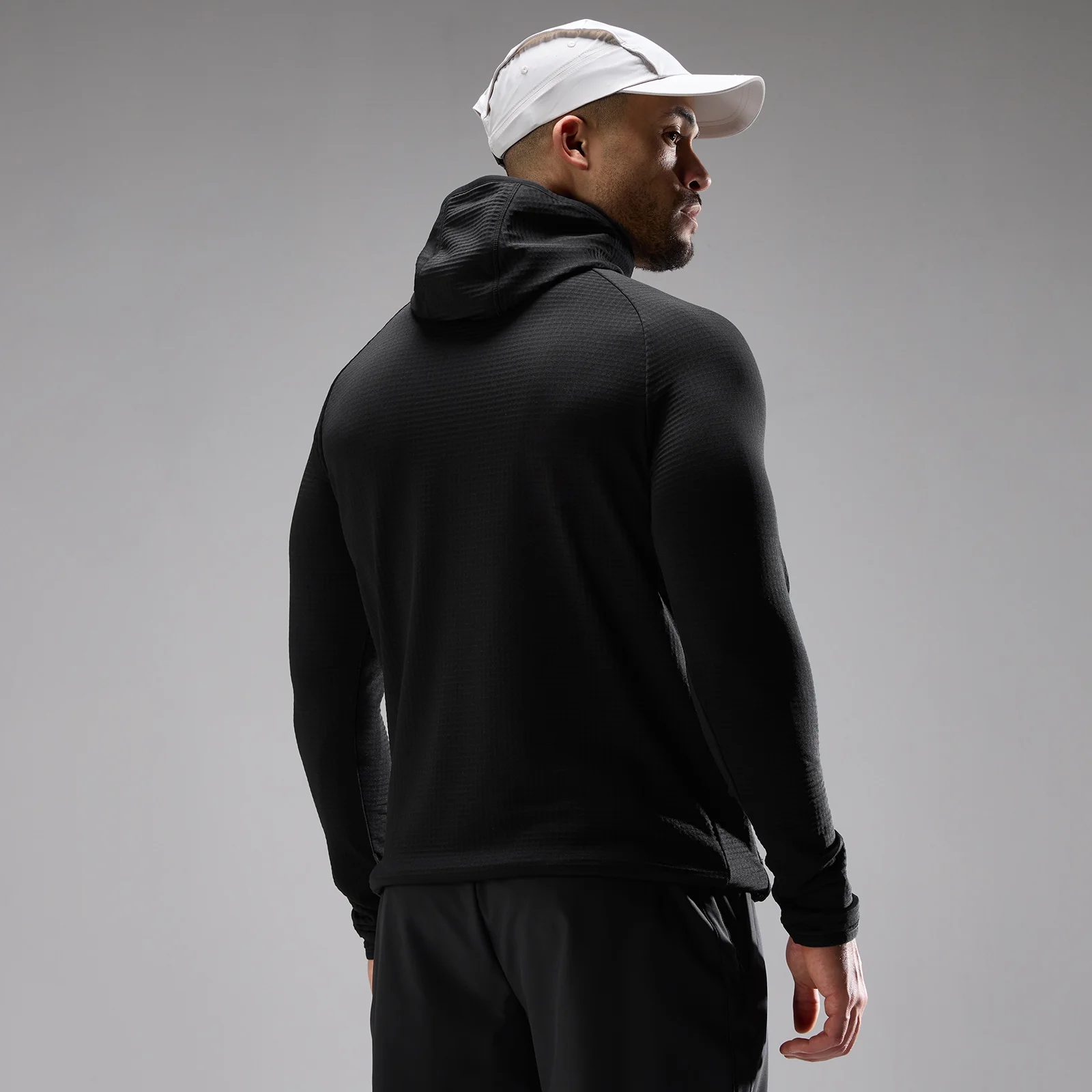 MP Men's Training Ultra Gridded Hoodie - Black - L Image 2